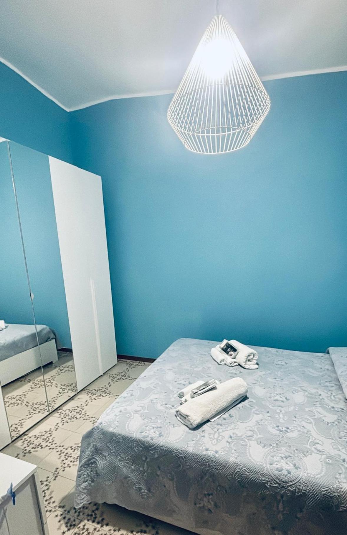 Appartamento Giardini Naxos Butterflies Home Schiso Esterno foto