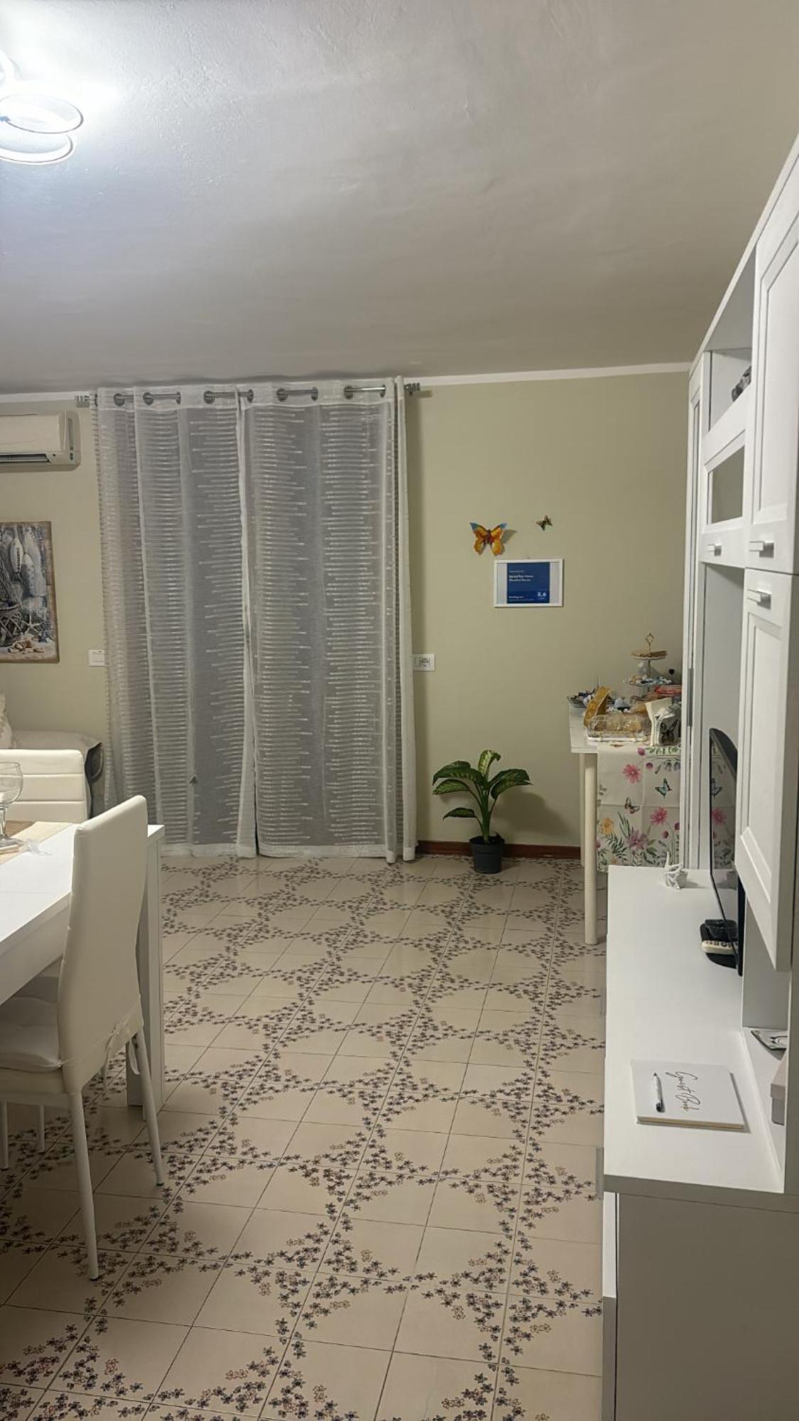 Appartamento Giardini Naxos Butterflies Home Schiso Esterno foto
